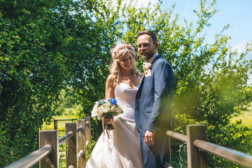 Lyn Ashworth by Sarah Barrett for a Pastel Colour Summer Garden Wedding. Photography by Katy & Co. Lyn Ashworth by Sarah Barrett for a Pastel Colour Summer Garden Wedding. Photography by Katy & Co.
