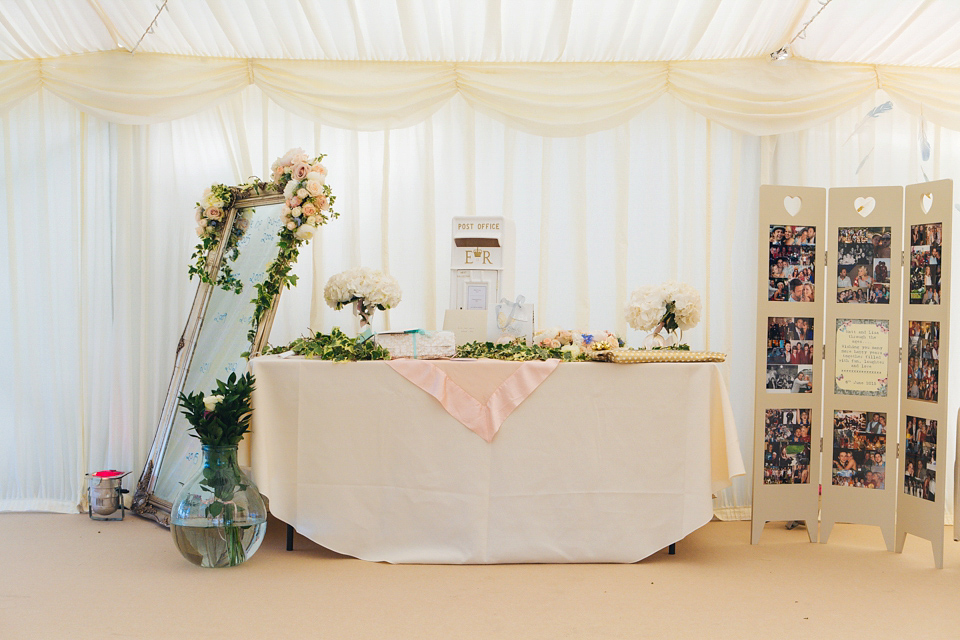 Lyn Ashworth by Sarah Barrett for a Pastel Colour Summer Garden Wedding. Photography by Katy & Co. Lyn Ashworth by Sarah Barrett for a Pastel Colour Summer Garden Wedding. Photography by Katy & Co.