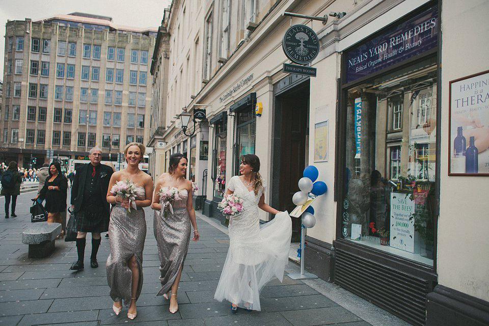 A Humanist Ceremony for an Old-School Glamour Inspired Wedding in Glasgow. Photography by Maureen Du Preez.