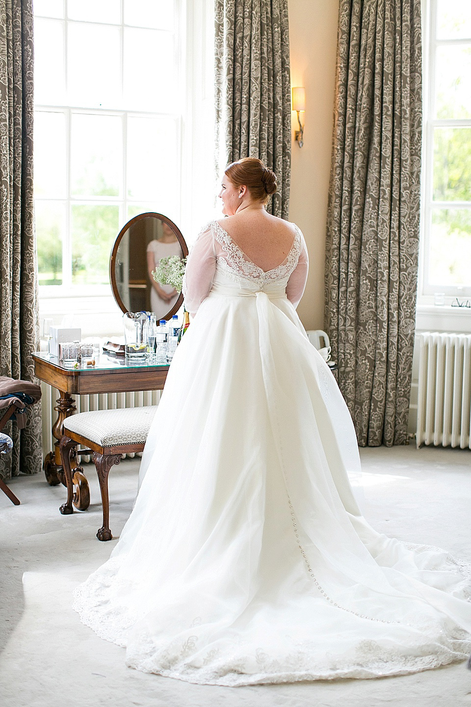 A Charlotte Balbier Gown for an Elegant Black Tie Wedding at Iscoyd Park. Photography by Anneli Marinovich.