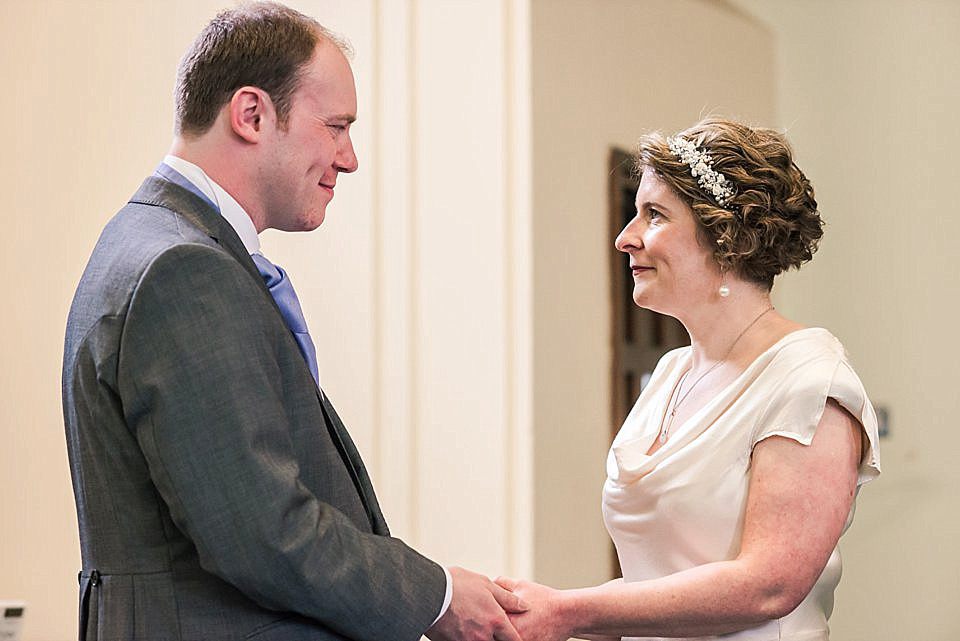 An Elegant Ghost Gown for a Relaxed City Wedding. Photography by Julie Anne Images.