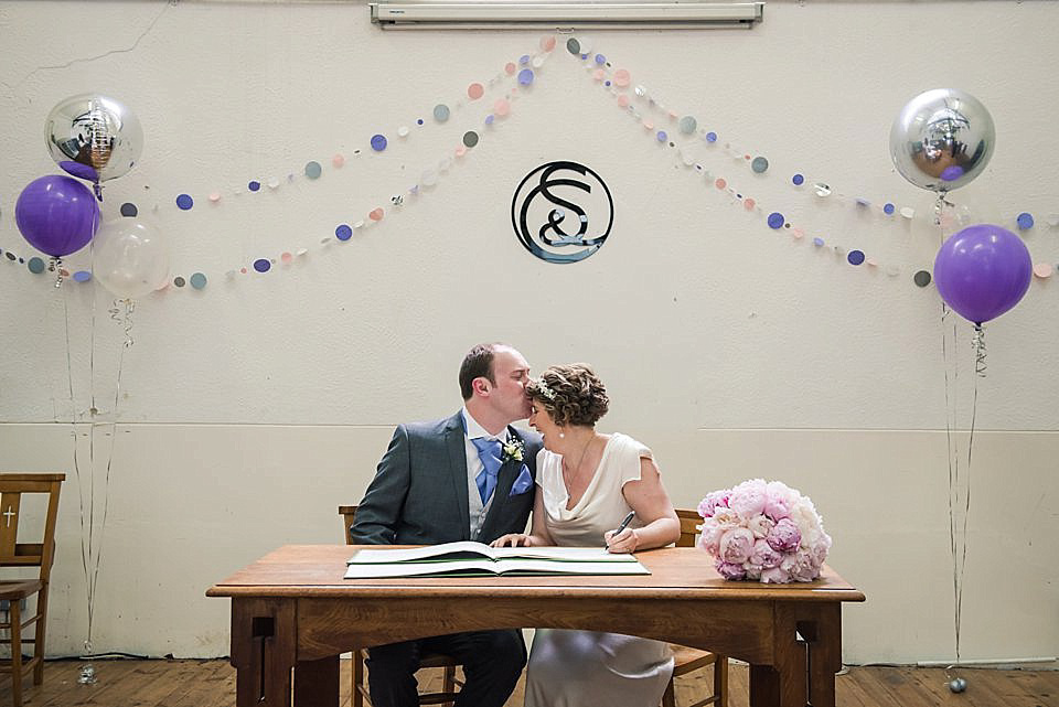 An Elegant Ghost Gown for a Relaxed City Wedding. Photography by Julie Anne Images.