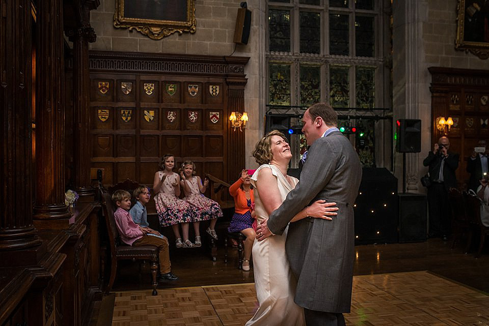 An Elegant Ghost Gown for a Relaxed City Wedding. Photography by Julie Anne Images.