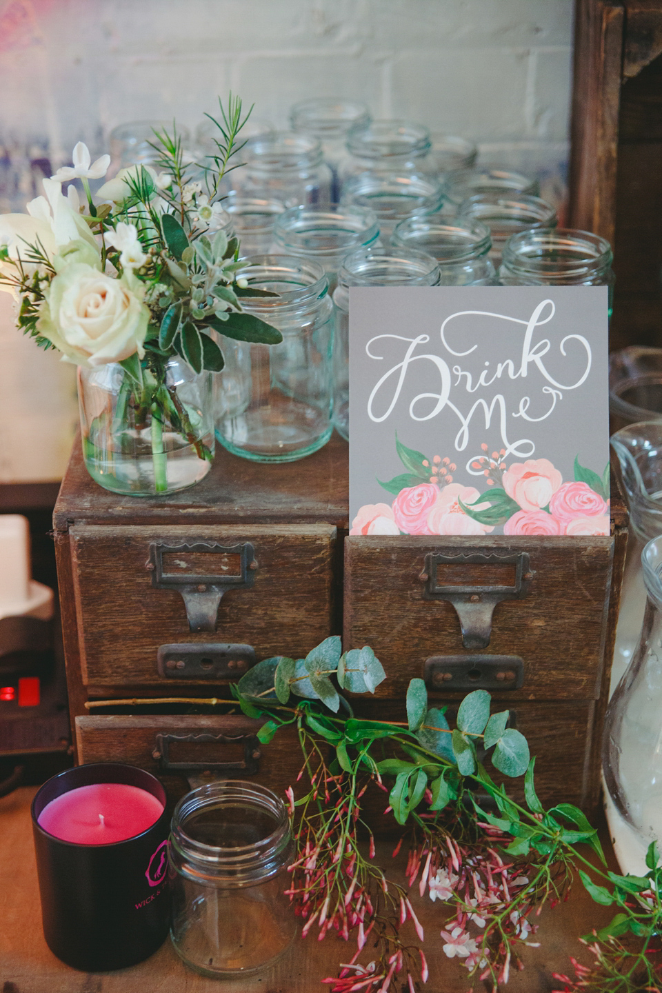 The wedding of Sinclair Seller, co-founder of Maids to Measure. Sinclair had 13 bridesmaids for her laid-back and glamorous British backyard wedding. Photography by Claire Graham and Lucy Davenport.