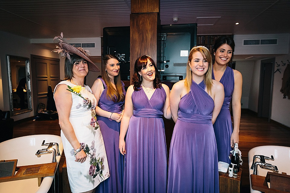 A Rainy Day Brighton Bandstand Wedding. Photography by Heather Shuker of Eclection Photography.