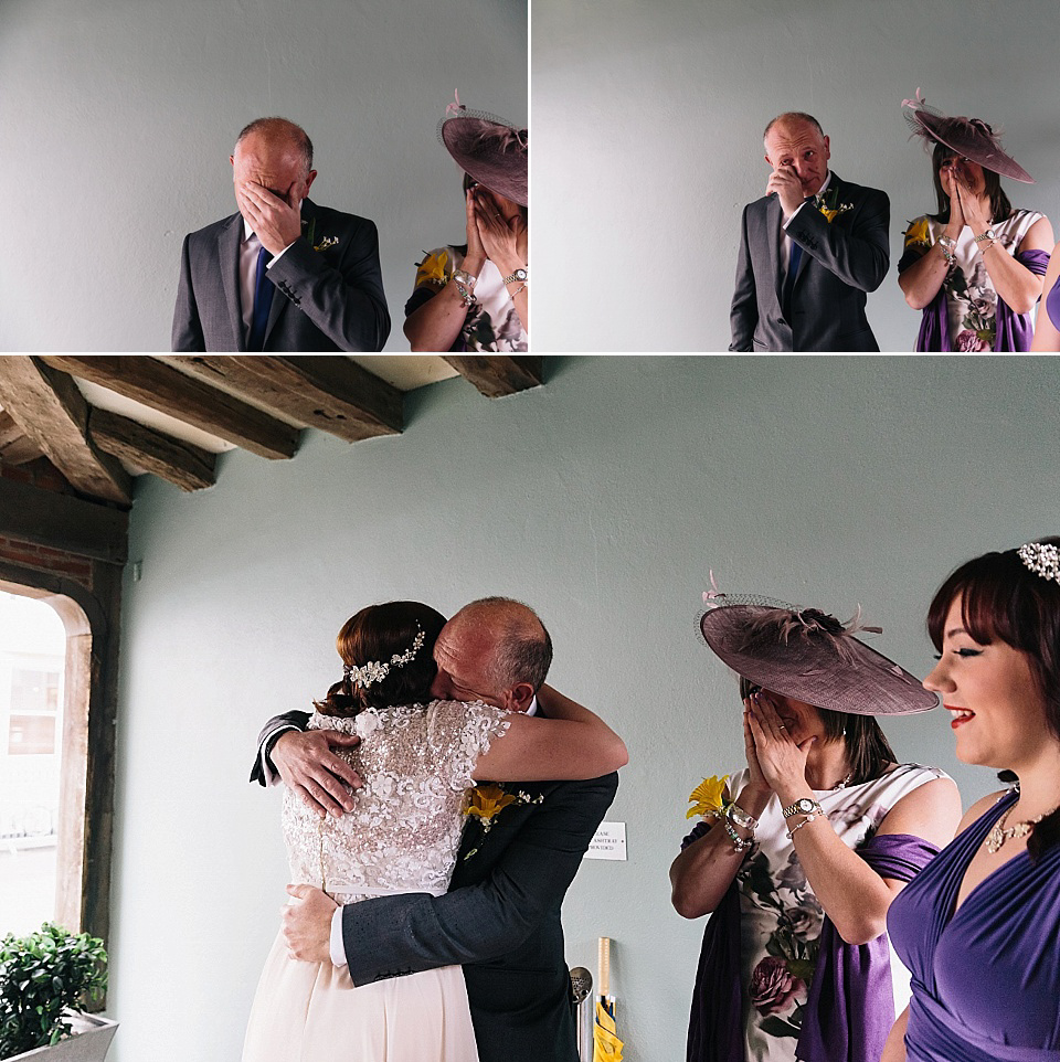 A Rainy Day Brighton Bandstand Wedding. Photography by Heather Shuker of Eclection Photography.