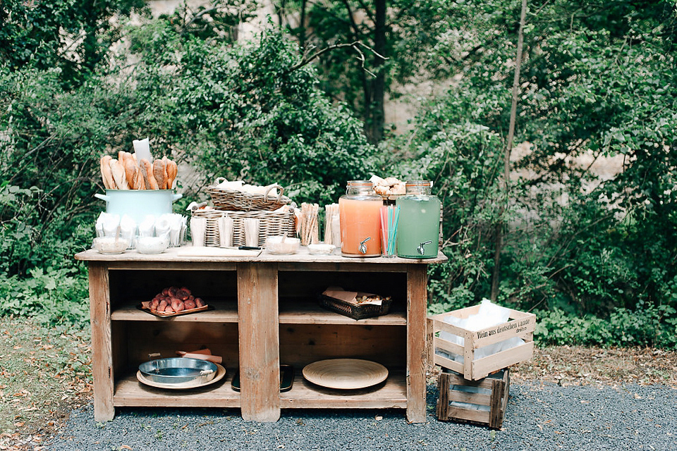 Anna Kara Lace and Peach Pretty For An Elegant Castle Wedding. Photography by Grace and Blush.