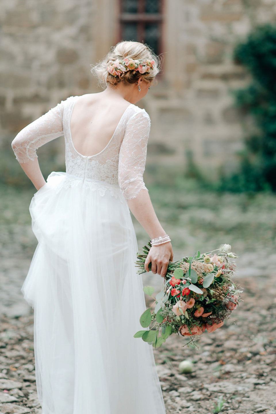 Anna Kara Lace and Peach Pretty For An Elegant Castle Wedding. Photography by Grace and Blush.