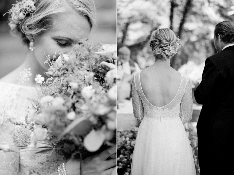 Anna Kara Lace and Peach Pretty For An Elegant Castle Wedding. Photography by Grace and Blush.