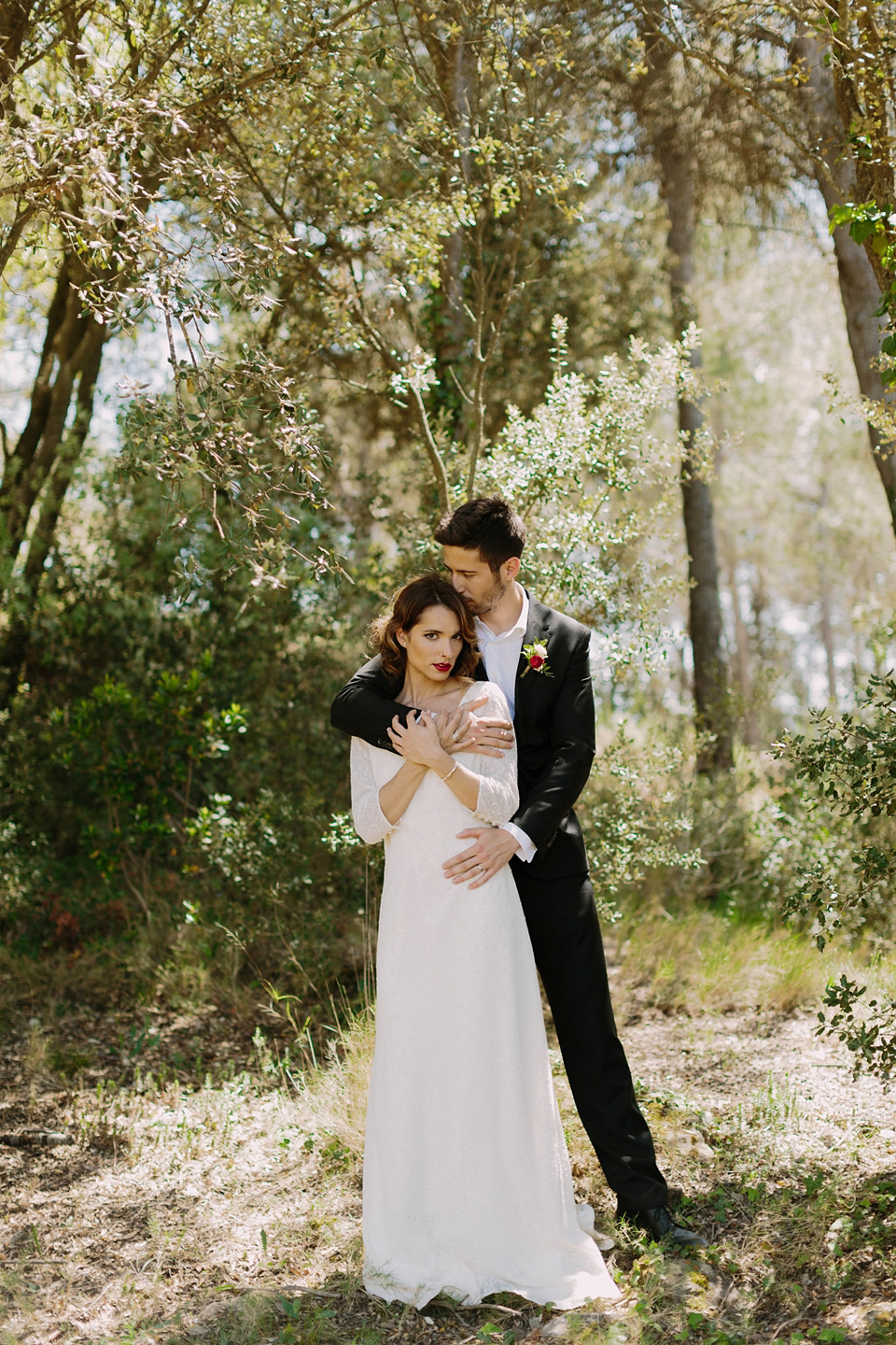 Otaduy Glamour and Spanish Elopement Style. Styling and concept by Bodas Entre Tules, photogrpahy by Levi Tijerini.