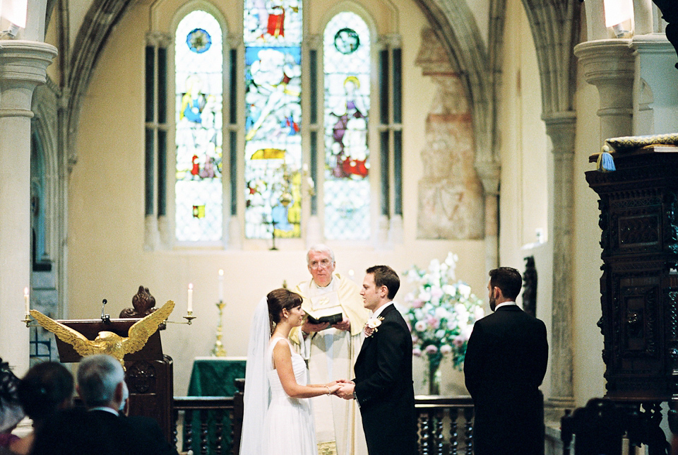 Monroe by Jenny Packham for an Effortlessly Elegant Country House Wedding. Images by Peachey Photography.