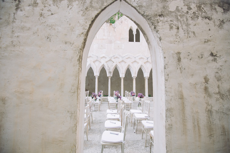 A Chic and Elegant Amalfi Coast Wedding, photography by Alessandro and Veronica Roncaglione.