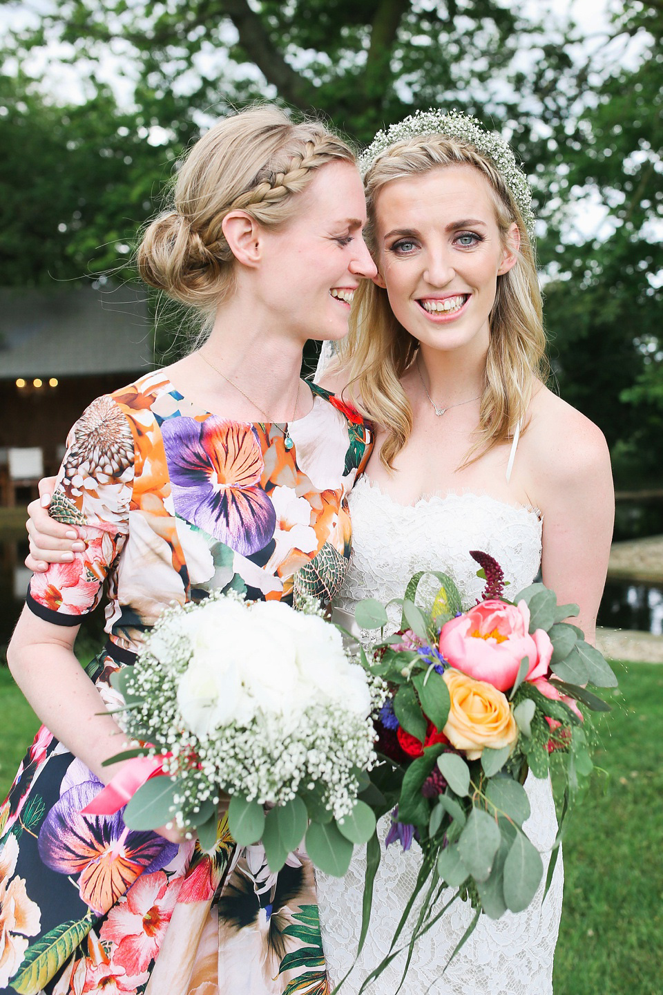 A Fun and Colourful Humanist Barn Wedding Inspired by Books. Photography by Suzy Wimbourne.