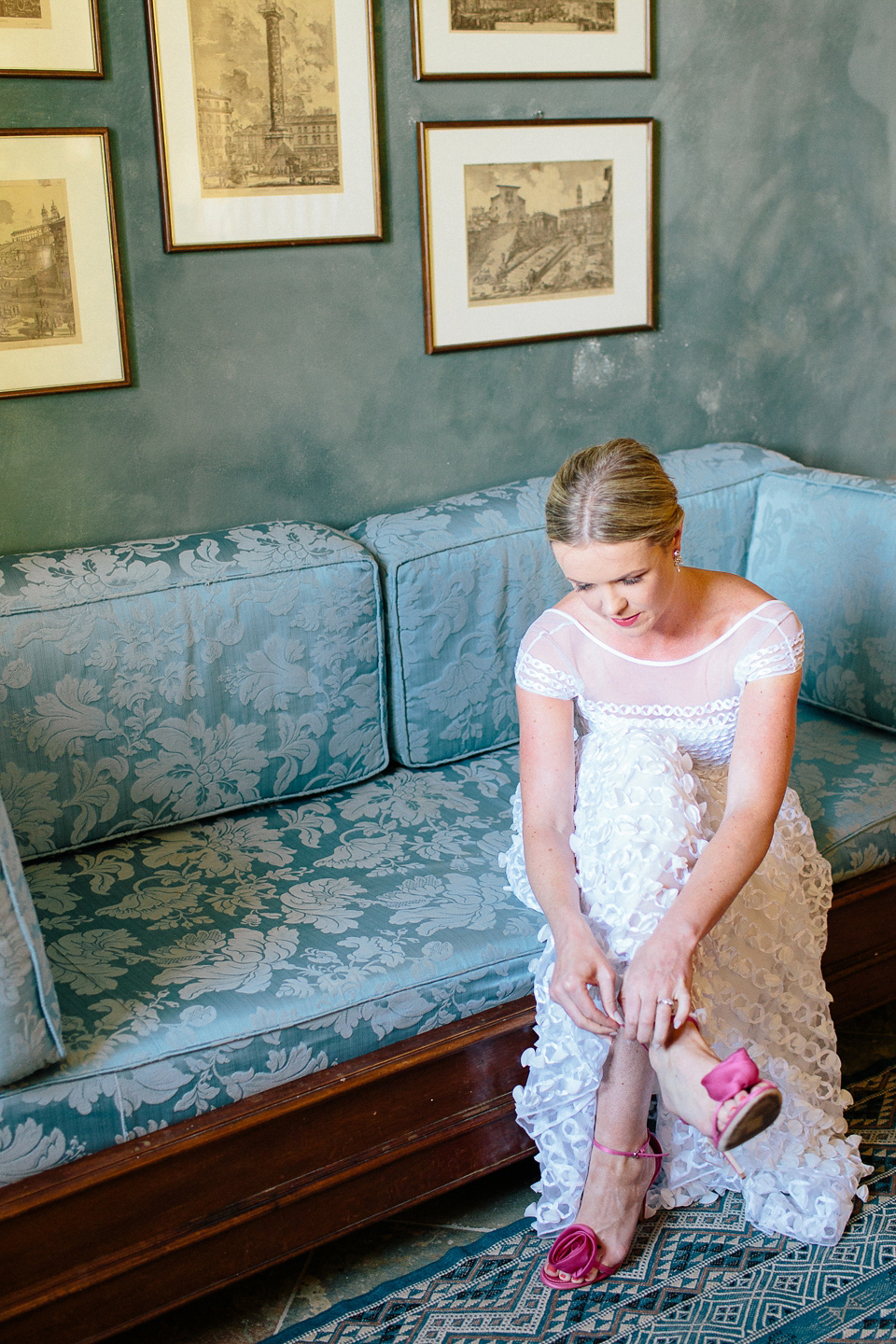 Temperley Elegance and Black Tie for a Fun-filled and Colourful Italian Wedding. Photography by Kylee Yee.