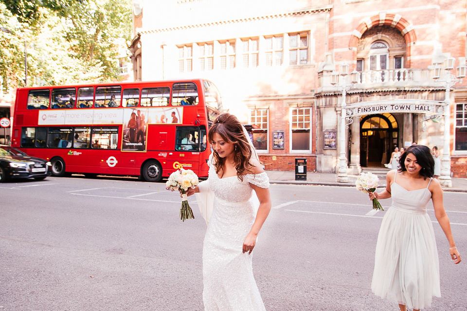 A sequin wedding dress by Karen Willis Holmes for a glamorous and literary inspired London Wedidng. Phtoography by Joanna Nicole.