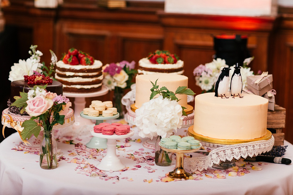 A sequin wedding dress by Karen Willis Holmes for a glamorous and literary inspired London Wedidng. Phtoography by Joanna Nicole.