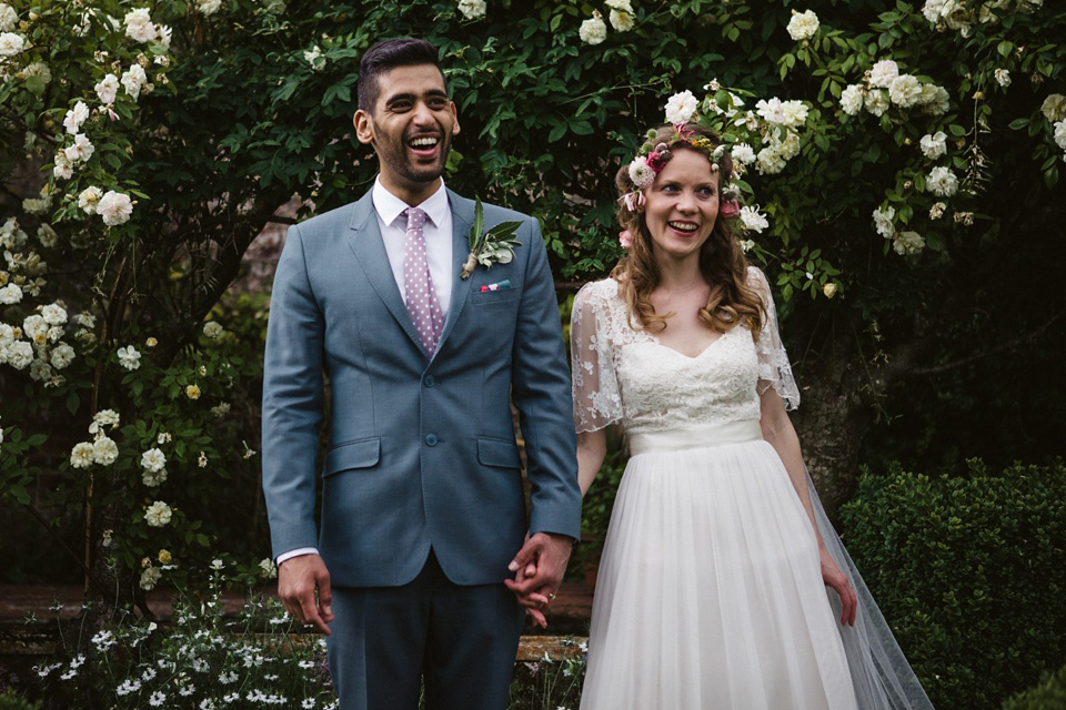 A laid back and colourful 1970's bohemian inspired wedding. Bride Helen wears a dress by Dana Bolton. Images by Horseshoe Photography.