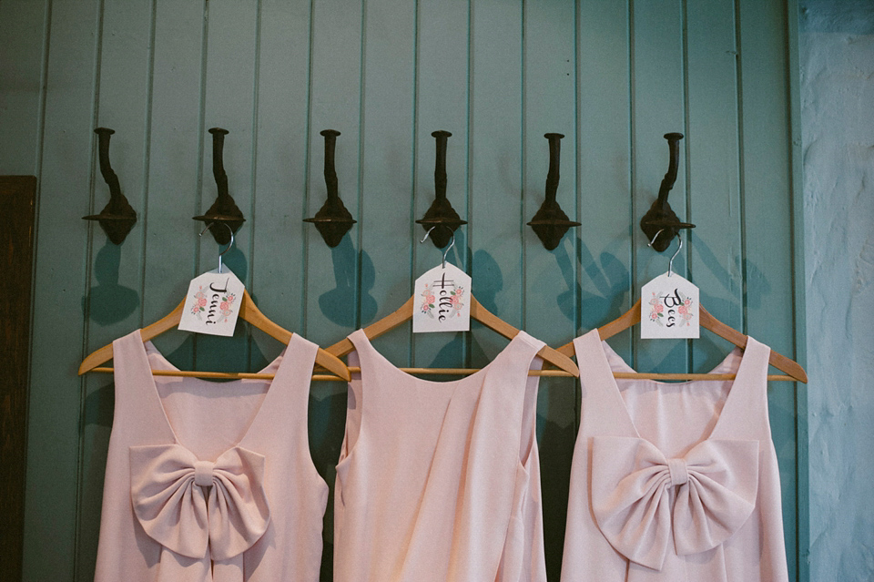 Lucy and James married at Healey Barn in Northumberland. Photography by Little Miss Boyco.