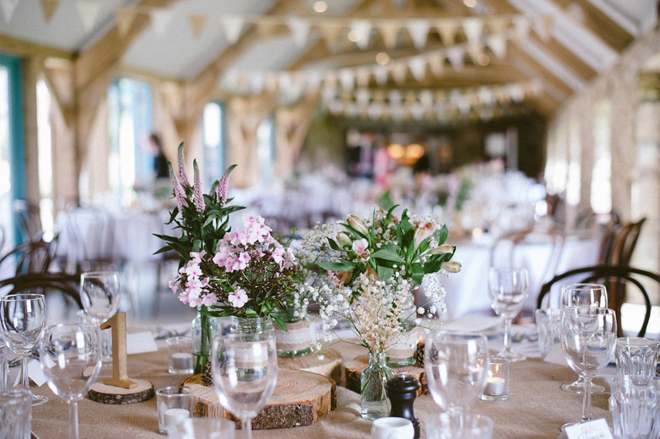 Lucy and James married at Healey Barn in Northumberland. Photography by Little Miss Boyco.