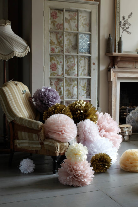Win 1 of 5 Copies of 'Paper Pom-Poms and Other Party Decorations' - Book Review & Giveaway! 2 wpid395625 Paper Pom Poms and Other Party Decorations by Juliet Carr 4