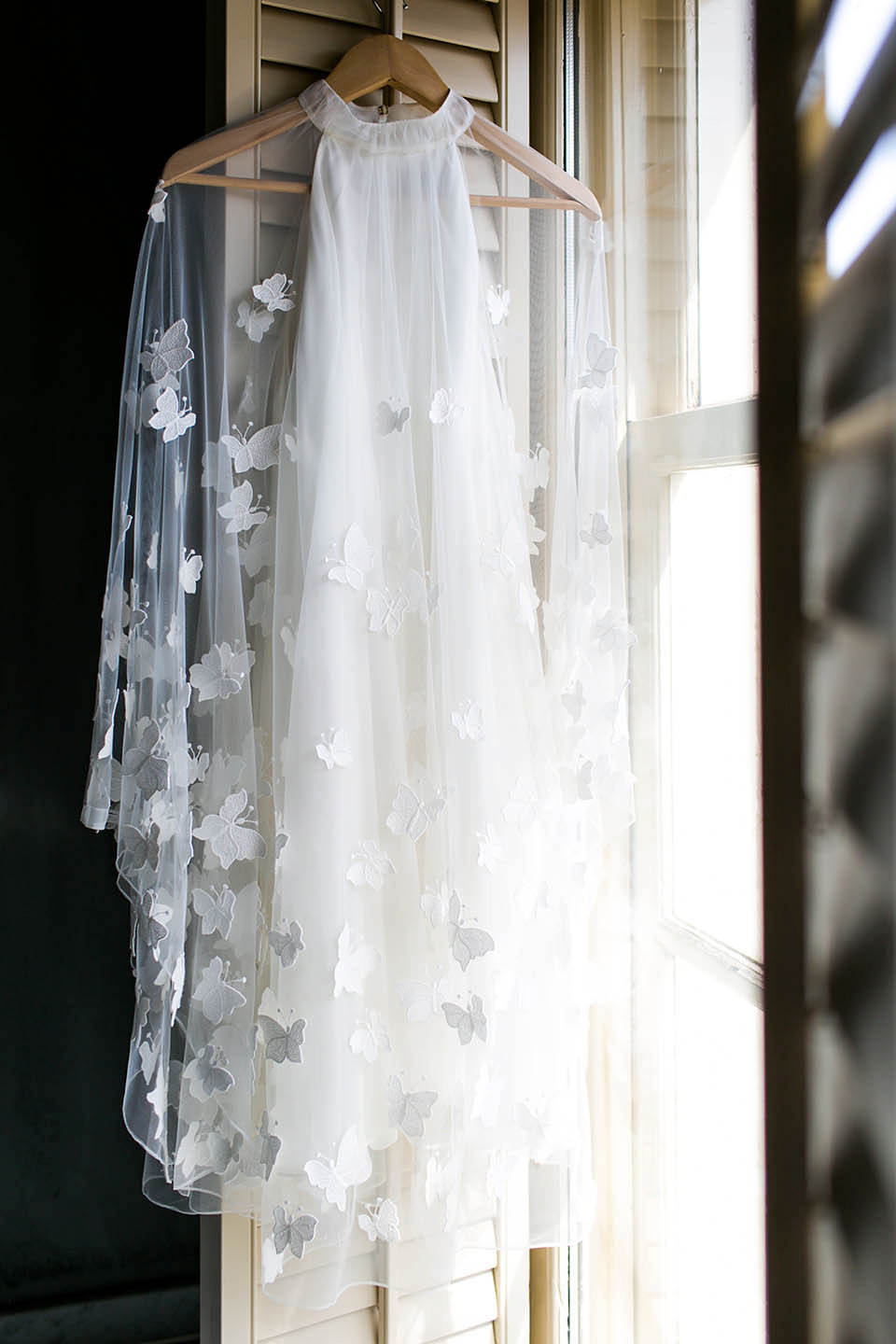 A Kaviar Gauche Butterfly Gown for a Boat Wedding in Amsterdam, photogrpahy by Taran Wilkhu.