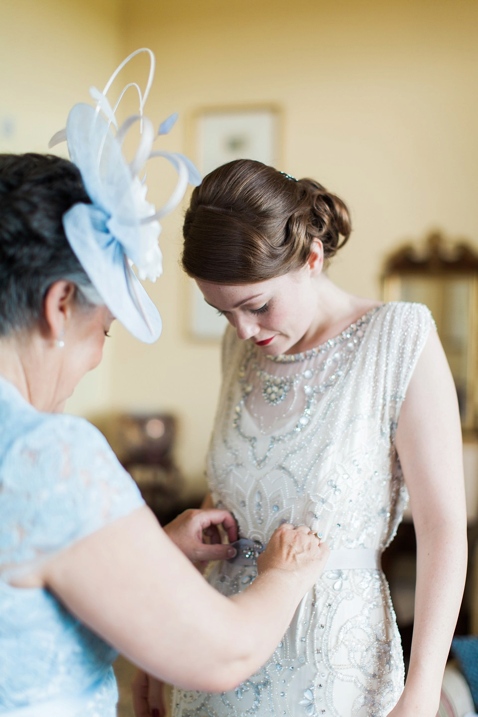 Bride Meg wears Eden by Jenny Packham for her 1920s and Great Gatsby inspired wedding at the Woodlands Hotel in Leeds. Photography by Cat Hepple.