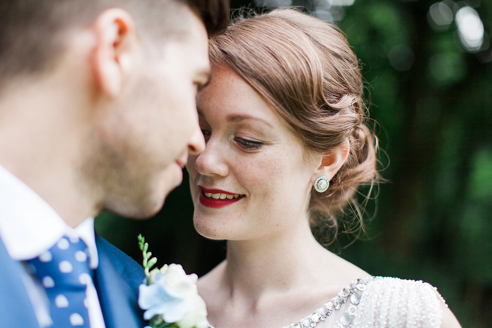 Bride Meg wears Eden by Jenny Packham for her 1920s and Great Gatsby inspired wedding at the Woodlands Hotel in Leeds. Photography by Cat Hepple.