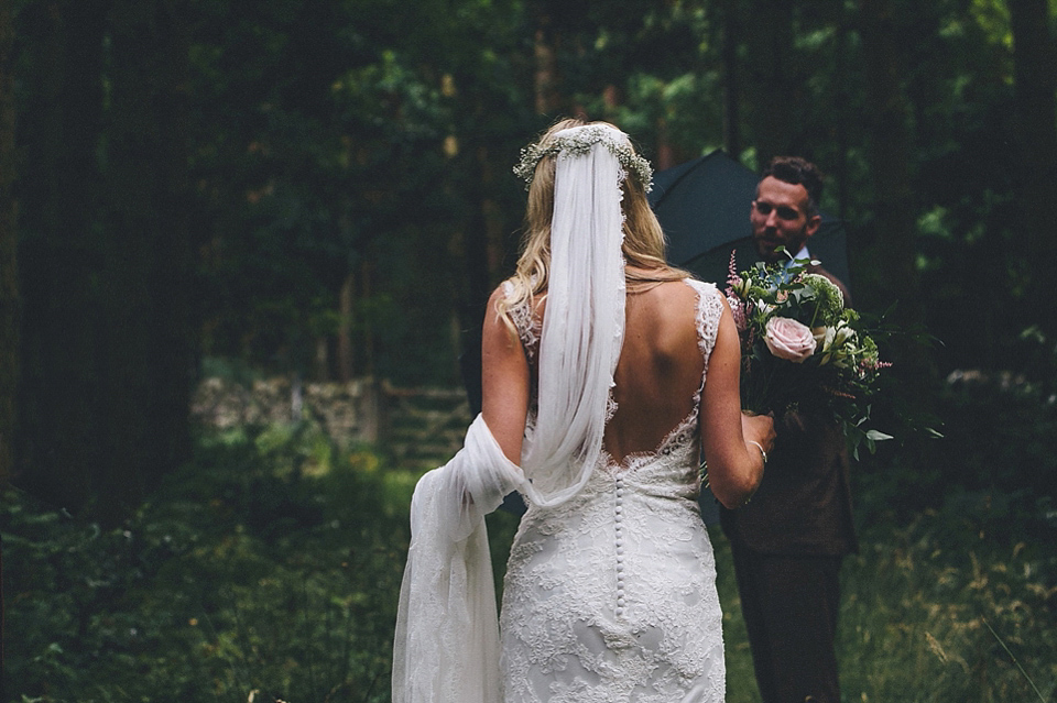 The bride wears Essense of Australia for her rustic wedding at Healey Barn, Northumberland. Photography by The Twins.