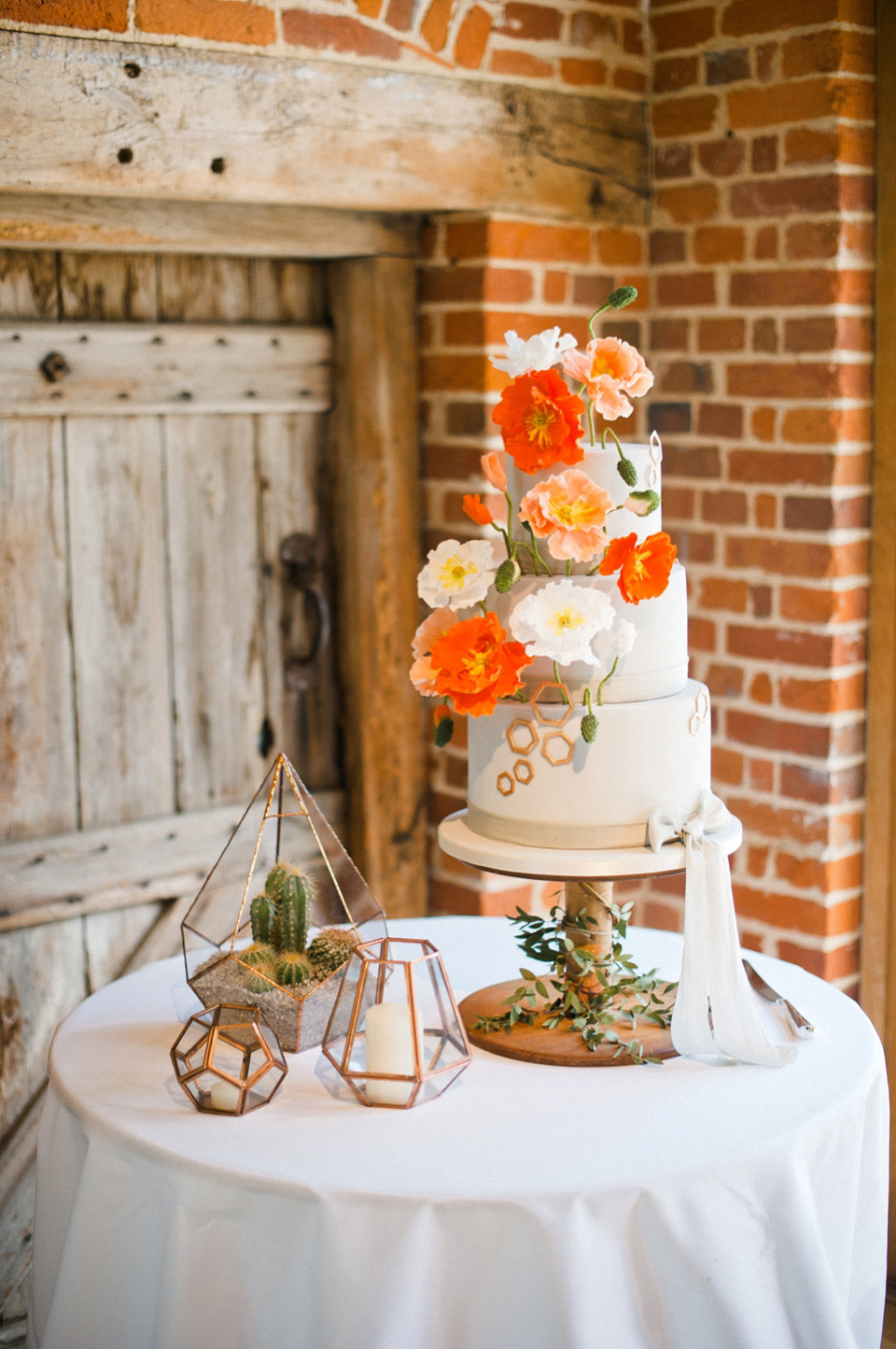 A Bright and Colourful, Geometric Inspired and Homespun Barn Wedding. Photography by Anushe Low. Cake by Clare of Little Bear Cakery.