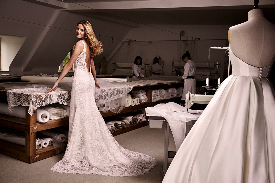 Effortlessly elegant - wedding gowns by Caroilne Castigliano.