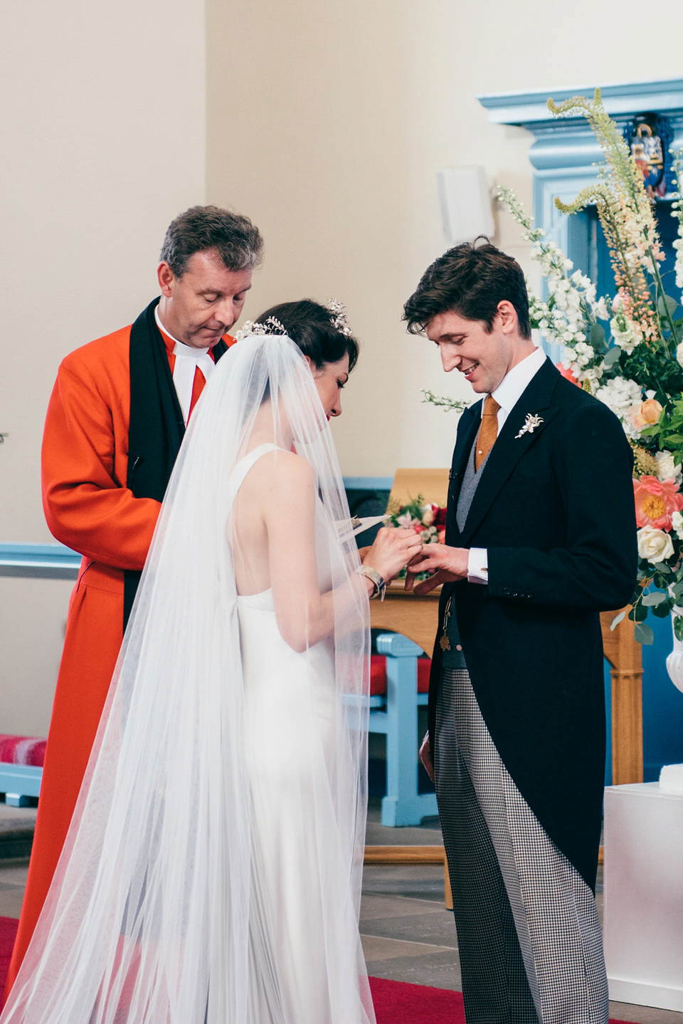 A Pleated Dress for a 1930's Inspired Kitsch and Glamorous City Wedding. Photography by Lisa Devine.