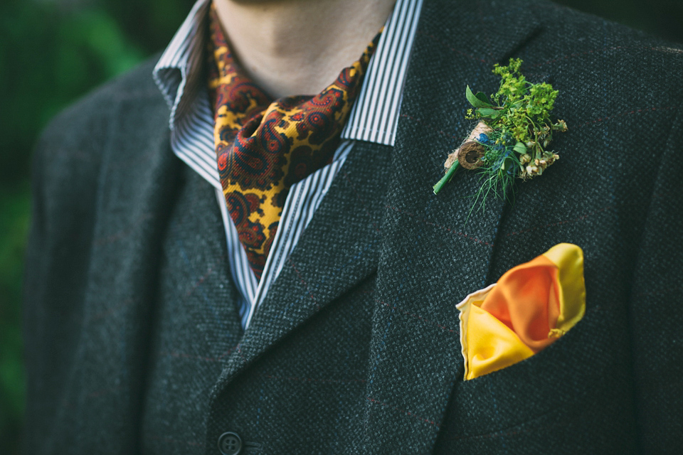 Pompoms, Giant Balloons and a Garden Party for a Delightful Child Friendly Wedding. Photography by Rooftop Mosaic.