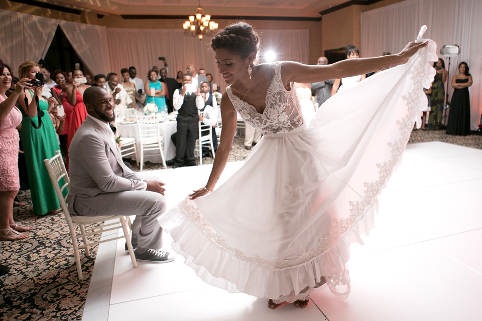 An Effortlessely Elegant Florida Wedding in Shades of Pretty Peach