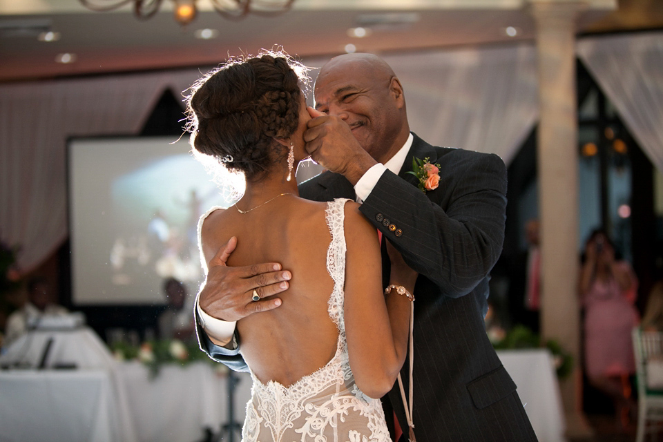 An Effortlessely Elegant Florida Wedding in Shades of Pretty Peach