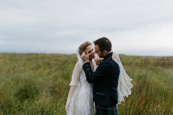 A 1940s Vintage Gown and Shades of Coral for an Elegant Wedding at Crear in Scotland