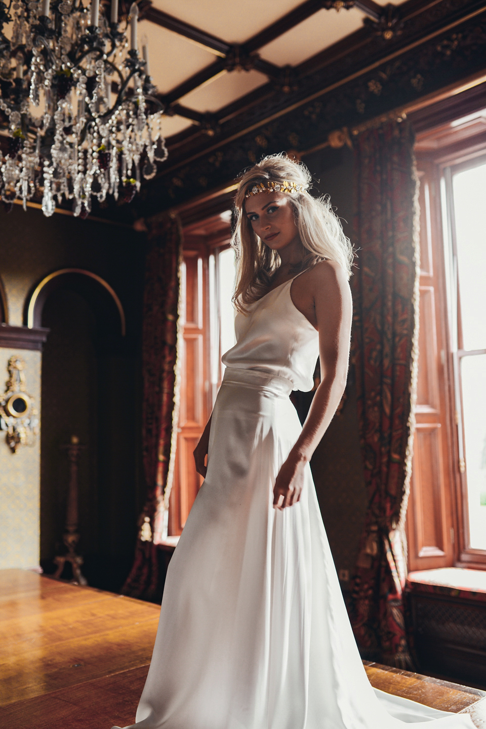 A bridal fashion shoot celebrating the bohemian bride and working with deep, dark shades of winter glamour. Photograph by Tara Florence.
