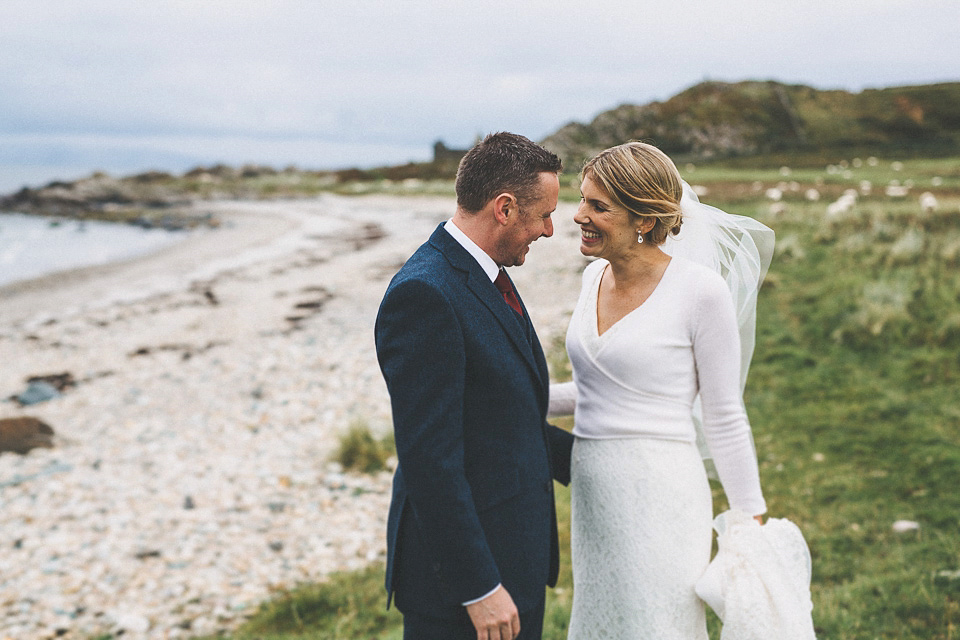 A First Look and Pronovias Gown for an Autumn Wedding at Crear In Scotland 21 wpid403866 pronvias autumn wedding crear scotland 20