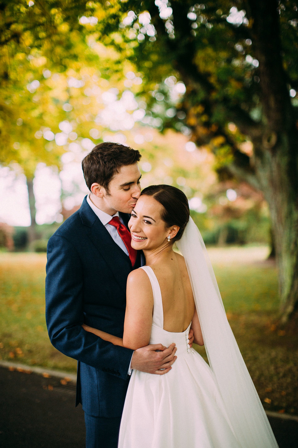 A Caroline Castigliano Dress With Pockets for a Peach And Navy Country House Wedding 27 wpid405107 caroline castigliano bride 17