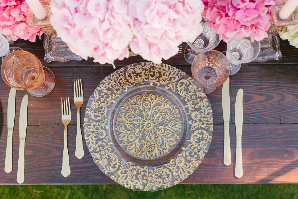 Introducing Duchess & Butler – distinctive and beautiful tablescape décor for weddings.