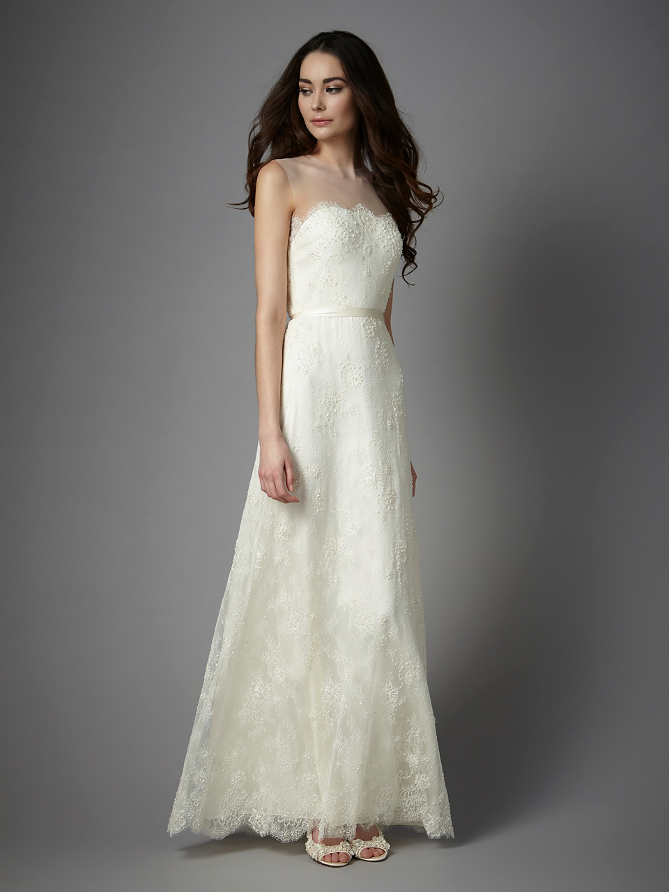 Catherine Deane - feminine and luxury wedding dresses.