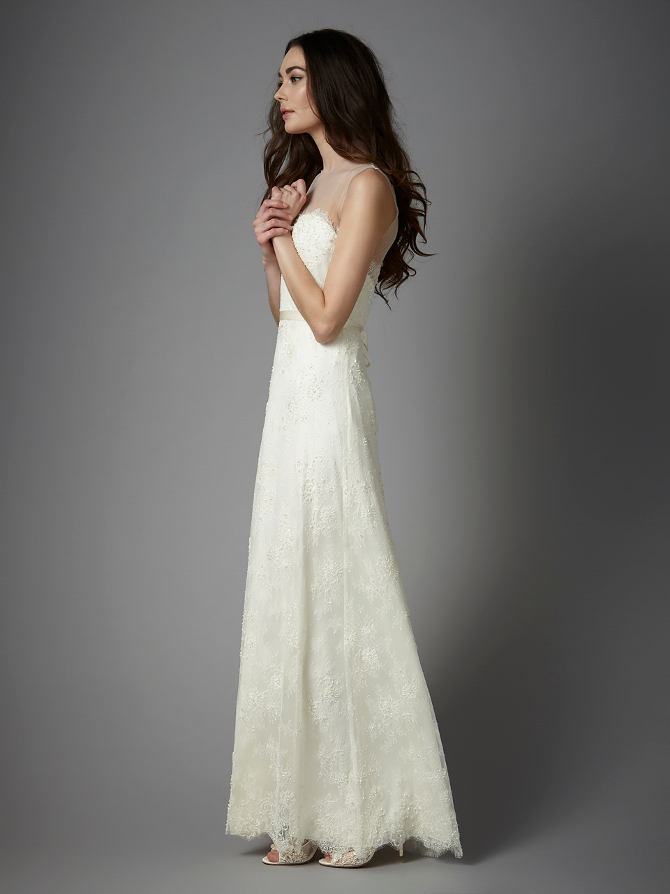Catherine Deane - feminine and luxury wedding dresses.