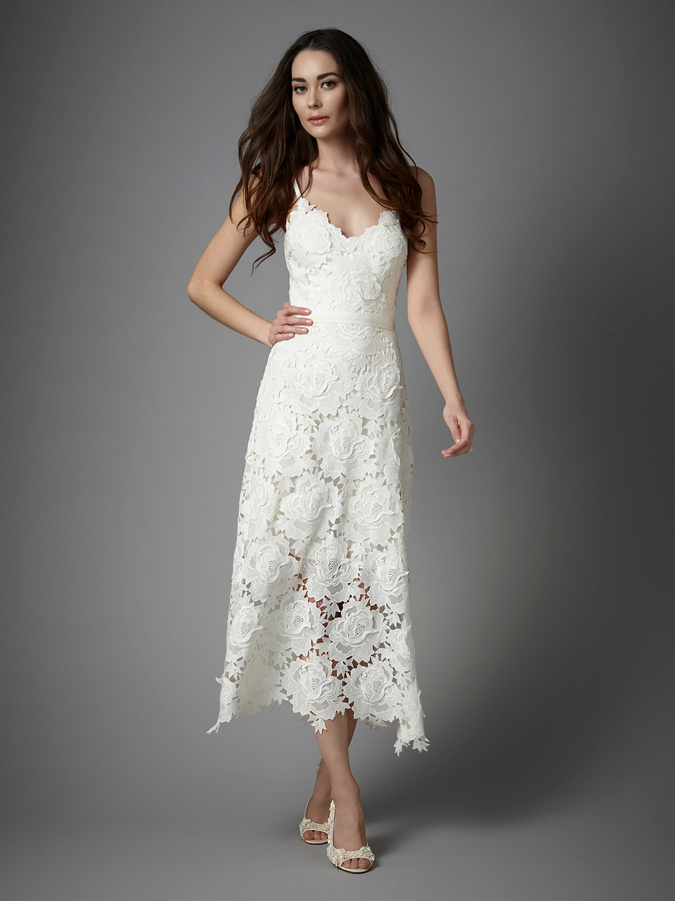 Catherine Deane - feminine and luxury wedding dresses.