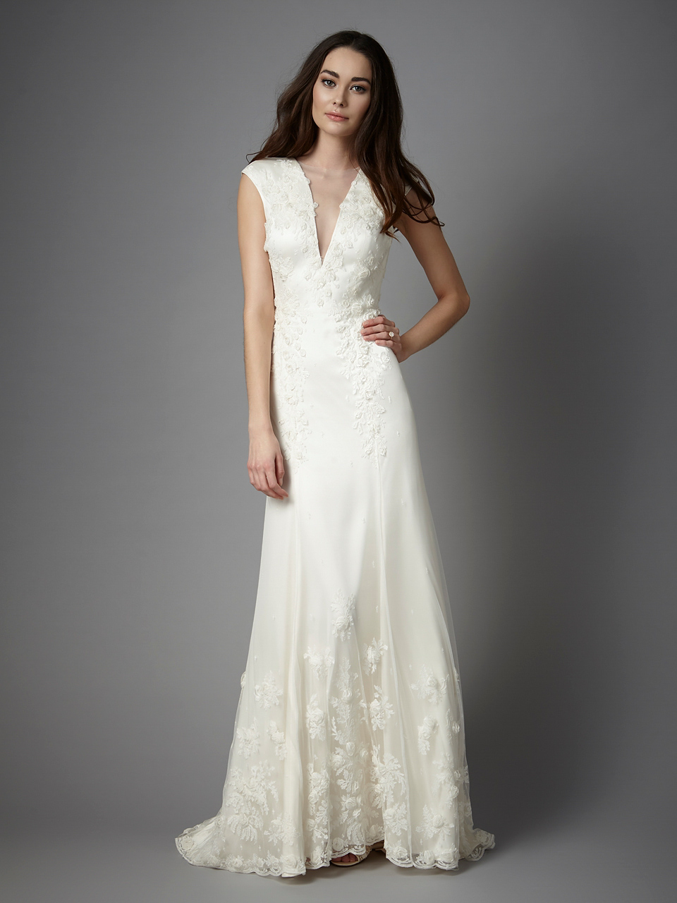 Catherine Deane - feminine and luxury wedding dresses.