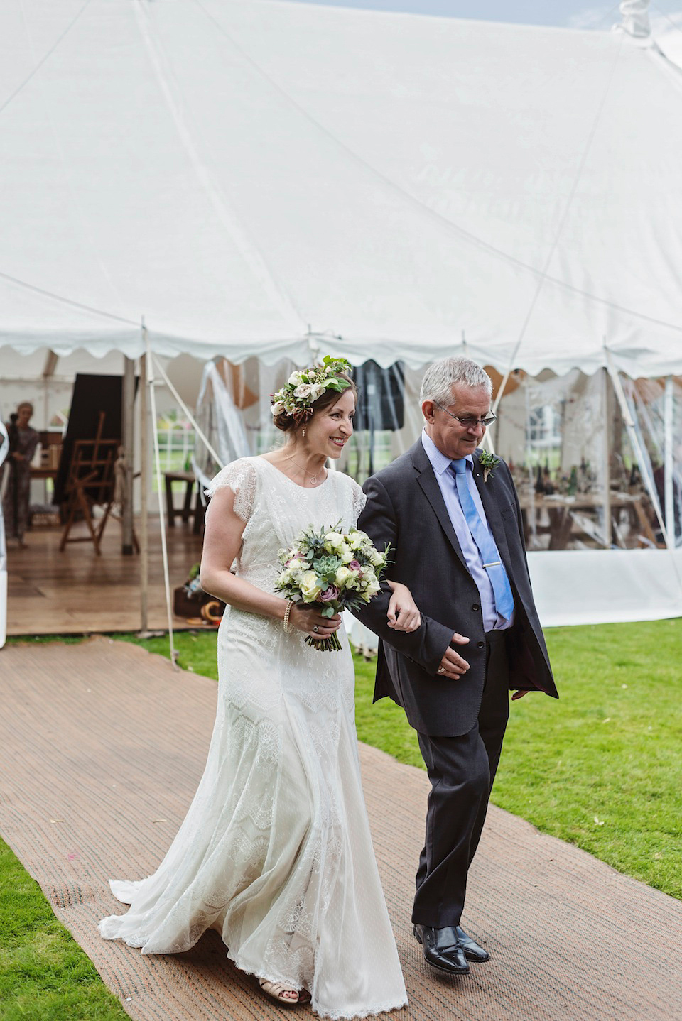 Bride Amy wears a Belle & Bunty Gown for her pretty rustic wedding with 1000 paper cranes. She and her husband David met via the Guardian Soulmates online dating site.