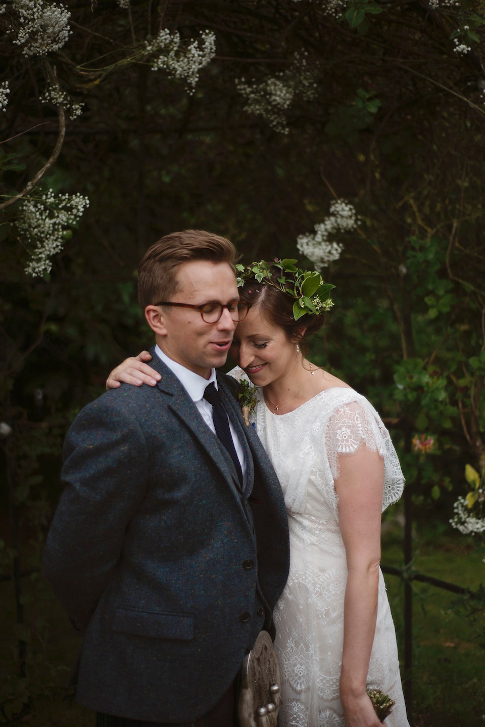 Bride Amy wears a Belle & Bunty Gown for her pretty rustic wedding with 1000 paper cranes. She and her husband David met via the Guardian Soulmates online dating site.