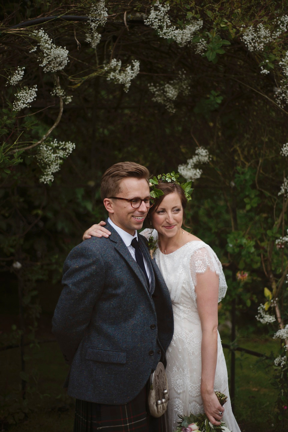 Bride Amy wears a Belle & Bunty Gown for her pretty rustic wedding with 1000 paper cranes. She and her husband David met via the Guardian Soulmates online dating site.