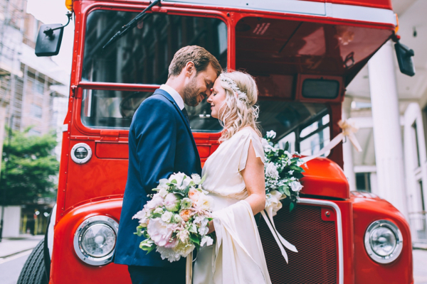 A Belle & Bunty Gown for a City Wedding full of Modern Bridal Glamour
