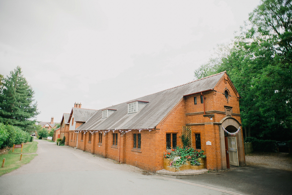 Kat wears Eden by Jenny Packham for her pretty Summer village hall wedding. Photography by Emma B.