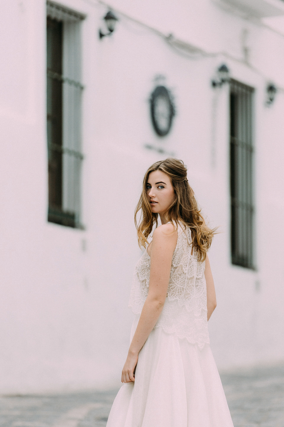 Young love and wanderlust - a wild and romantic Spanish Elopement shoot.