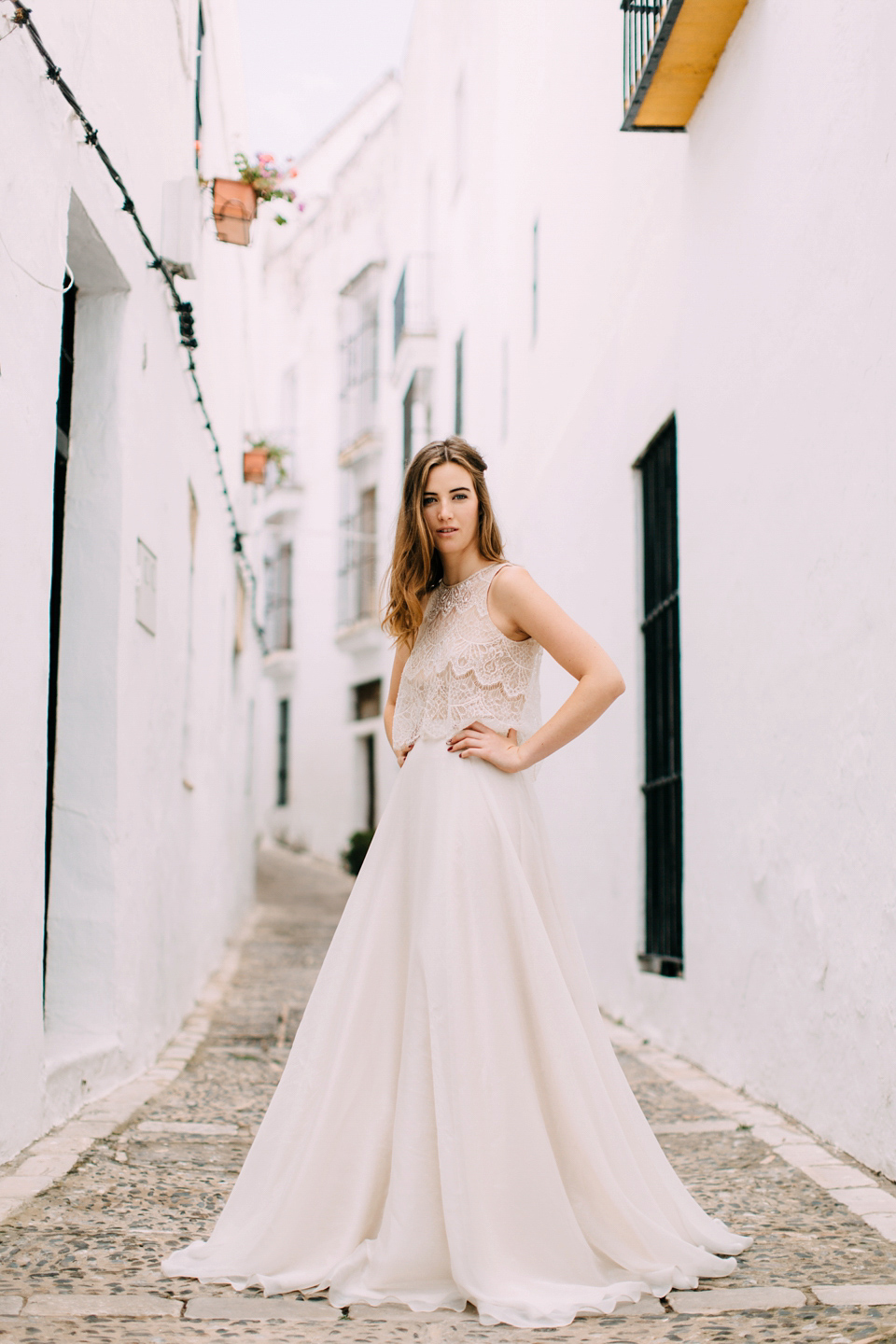 Young love and wanderlust - a wild and romantic Spanish Elopement shoot.